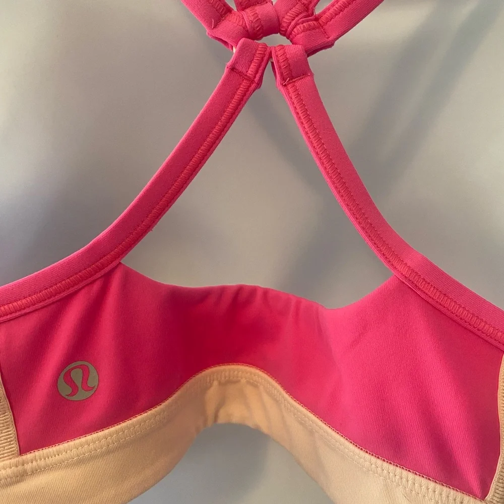 Lululemon 2-Pc Pink and White Capri Set- Super Cute! - Picture 4 of 4